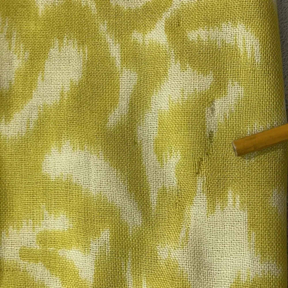 Boden Wool Scarf Women’s One Size 72 in x 22 in Yellow / Cream Abstract Design